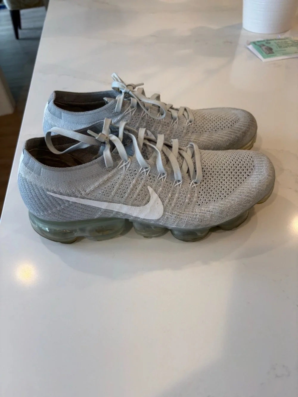Men’s Nike Vapormax size 9 1/2